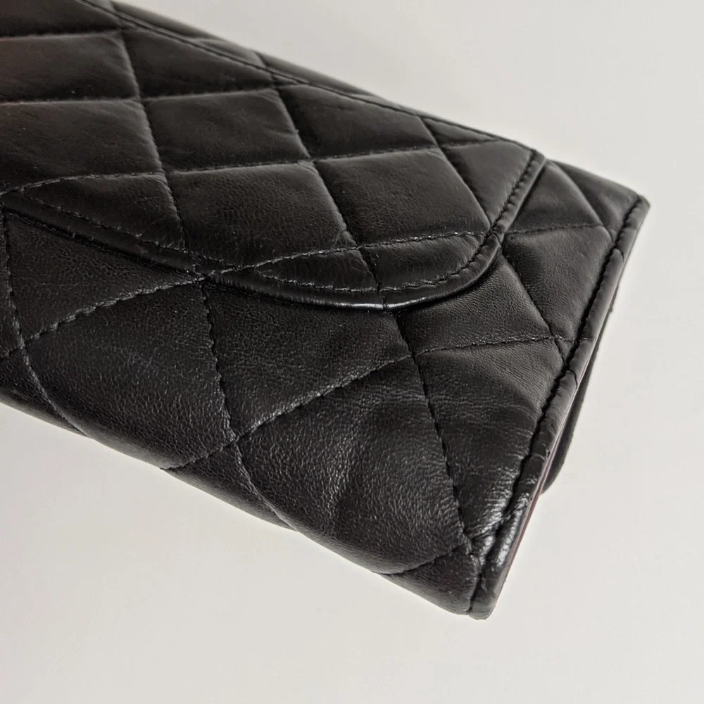 Chanel Wallet - Picture 13 of 15